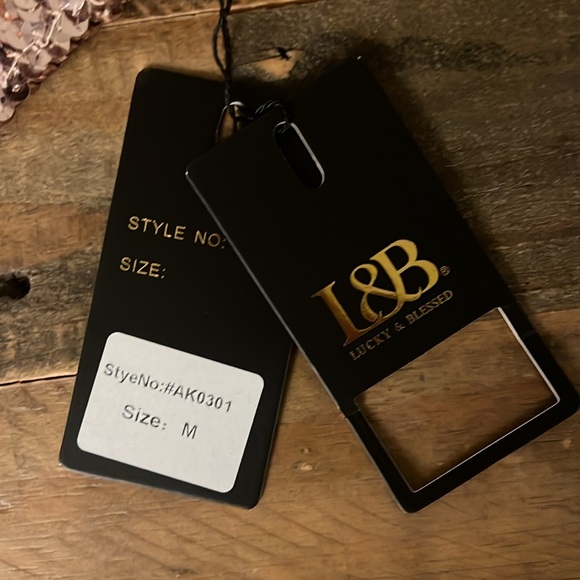 Rose Gold Sequin Crop Top - Picture 3 of 7